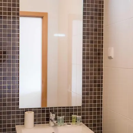 Luxury 3 Bed With Pool View Апартаменты Лагуш