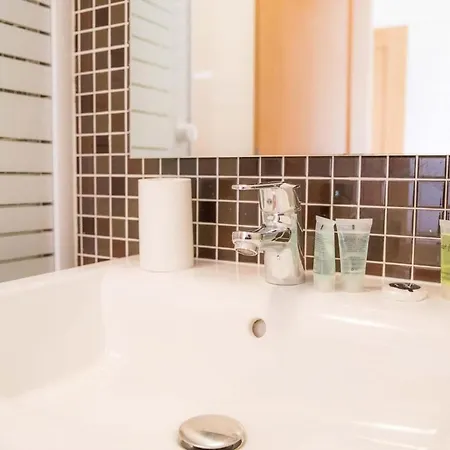 Apartment Luxury 3 Bed With Pool View *